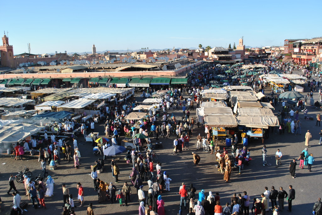 La Piazza Djemaa el Fna - colori del giorno