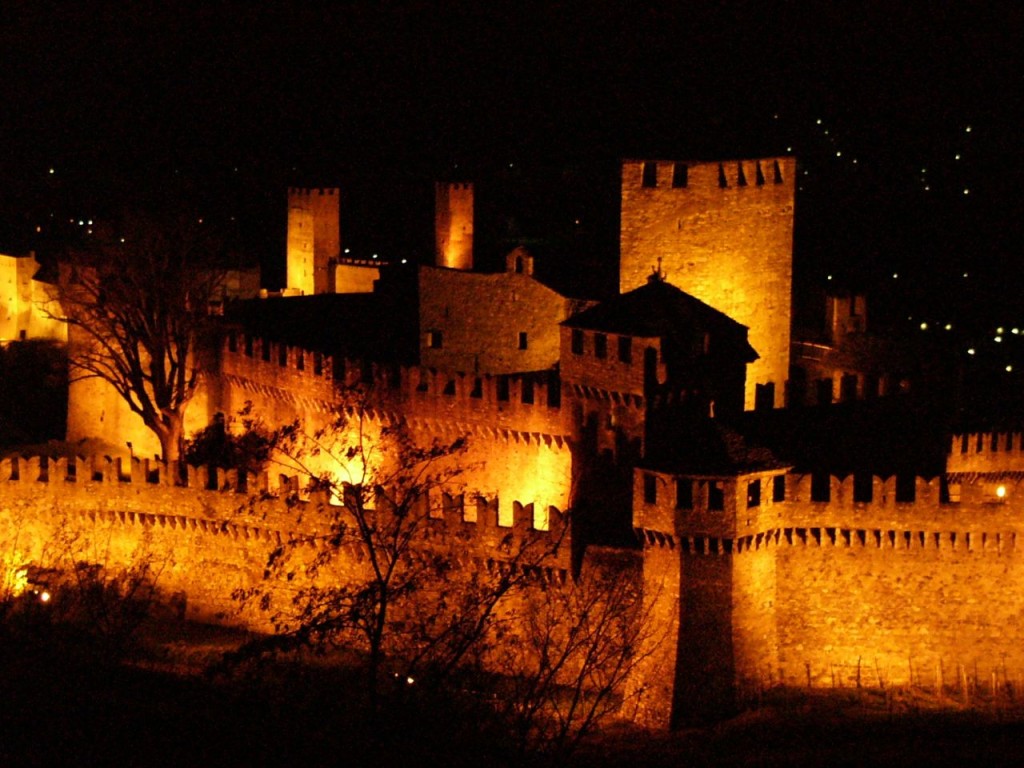 Visita in notturna al Castello di Azzurrina - Rimini