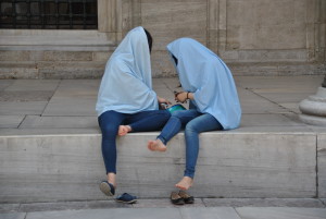 Amiche per la religione, Istanbul