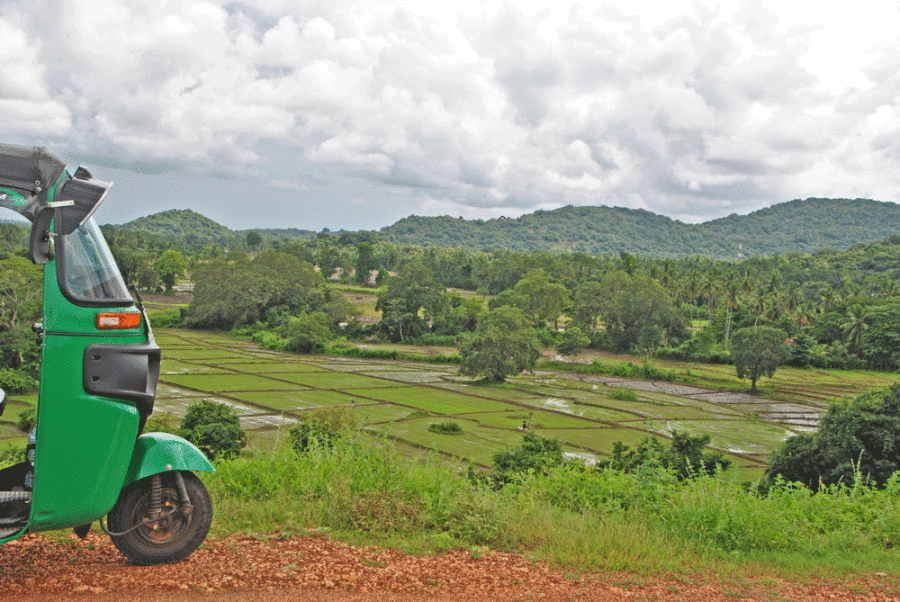 tuk-tuk