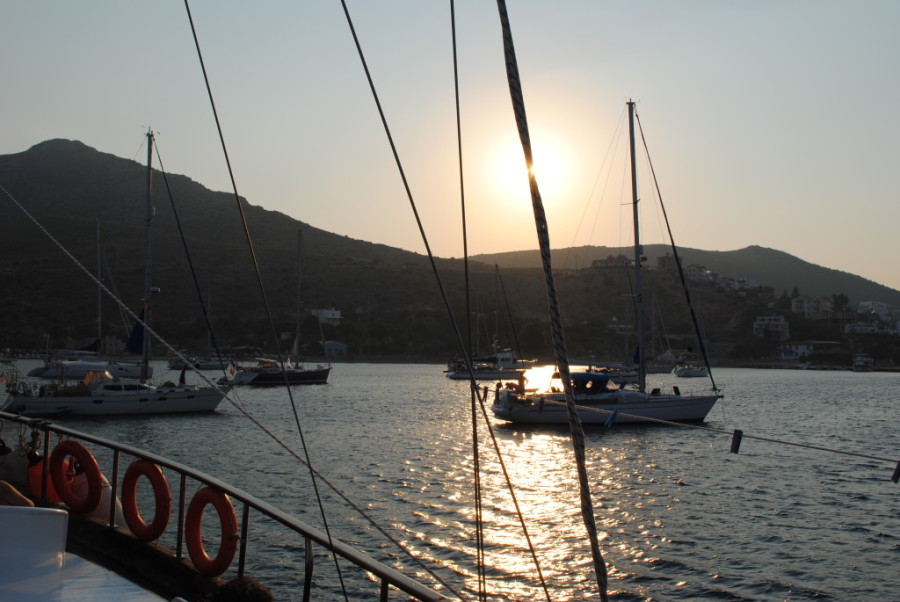 Turchia in barca al tramonto